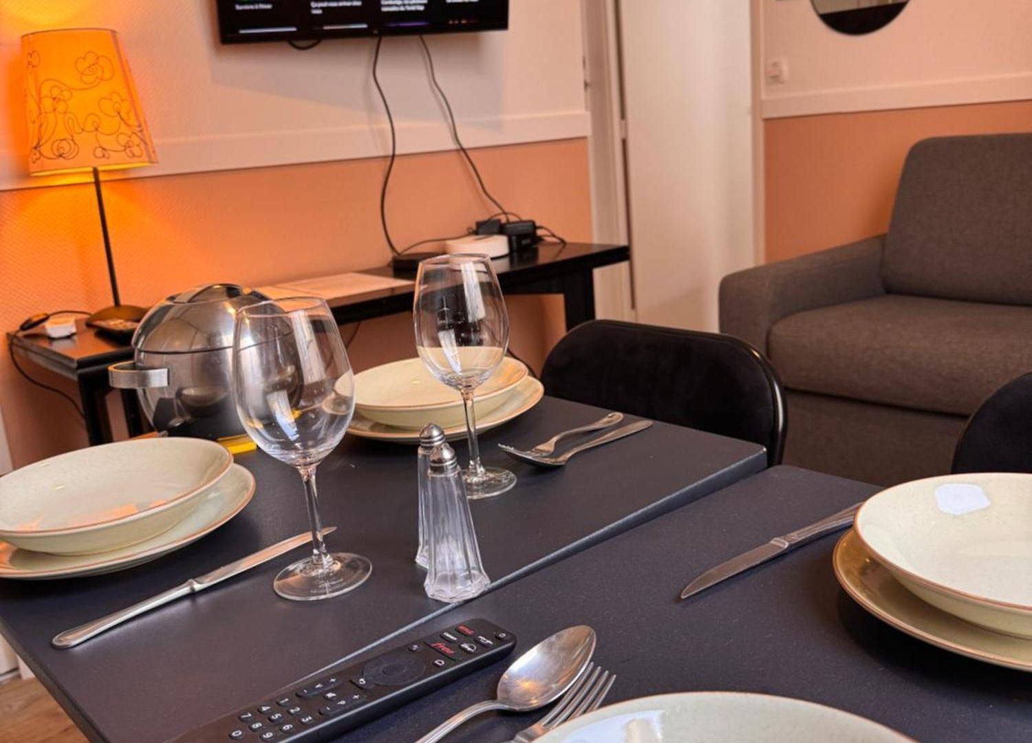 Peaceful Flat W Wifi Very Close To Pl Massena Refurbished