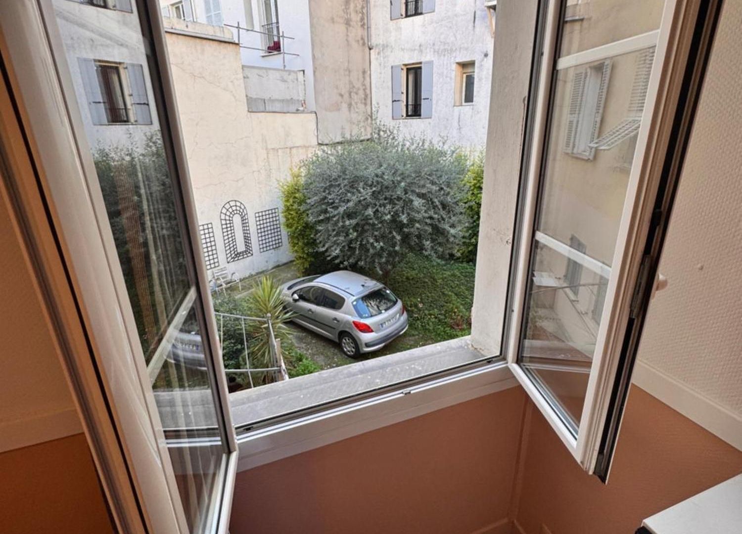 Peaceful Flat W Wifi Very Close To Pl Massena Refurbished Apartment
