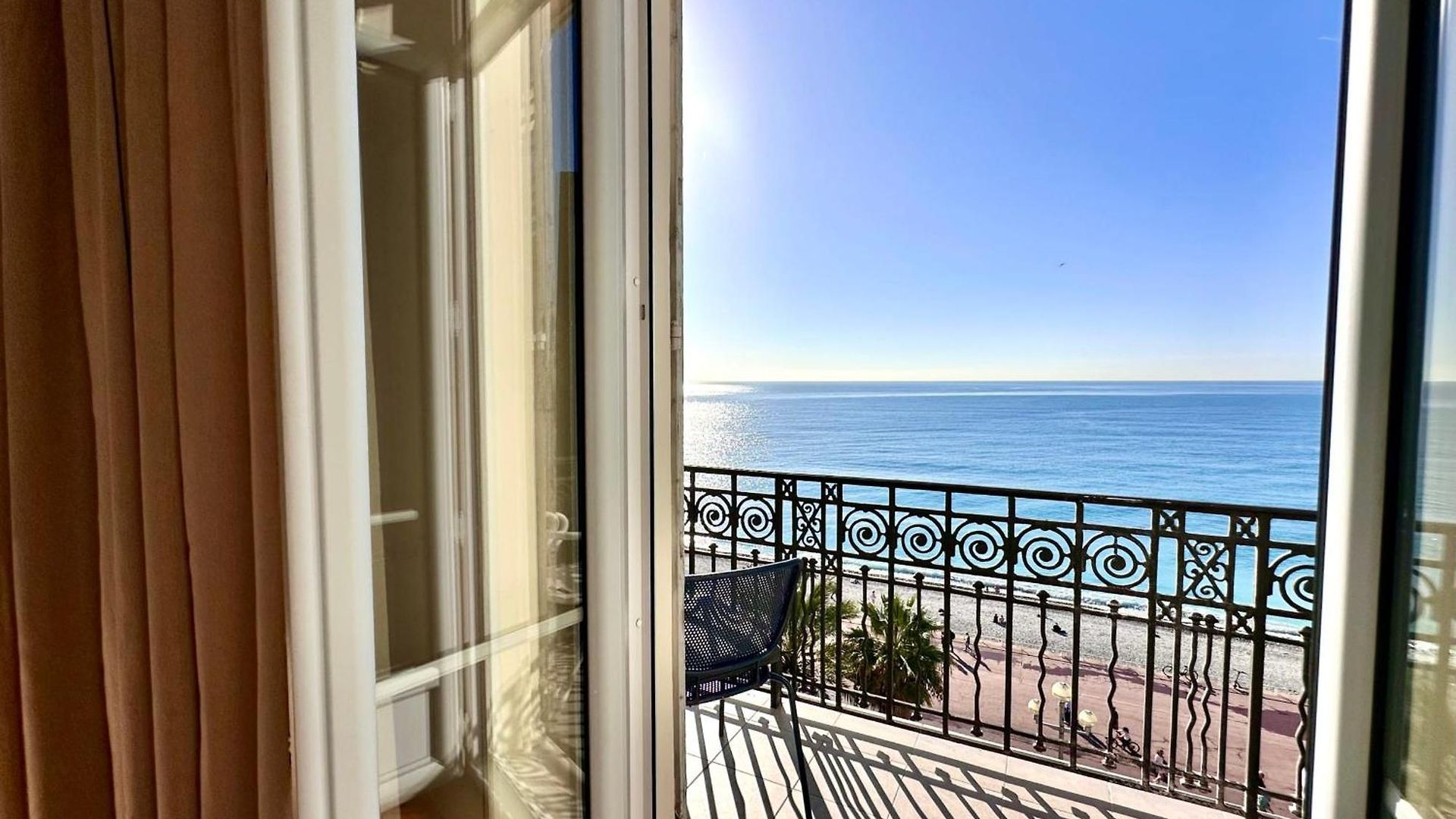 Quai Promenade View Sea View Balcony 3 Bedrooms Air Conditioning