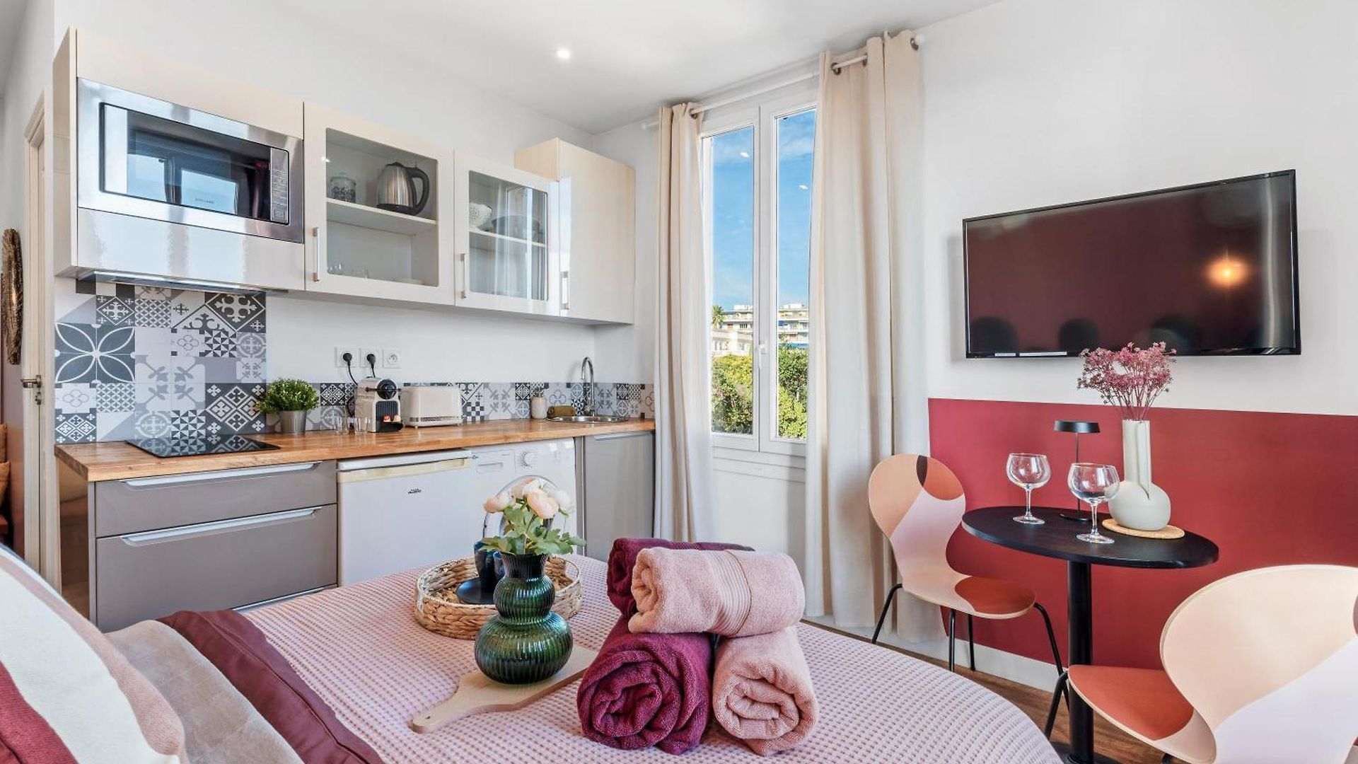 Renting - Cambrai03 - Seaside On The Promenade Des * Nice