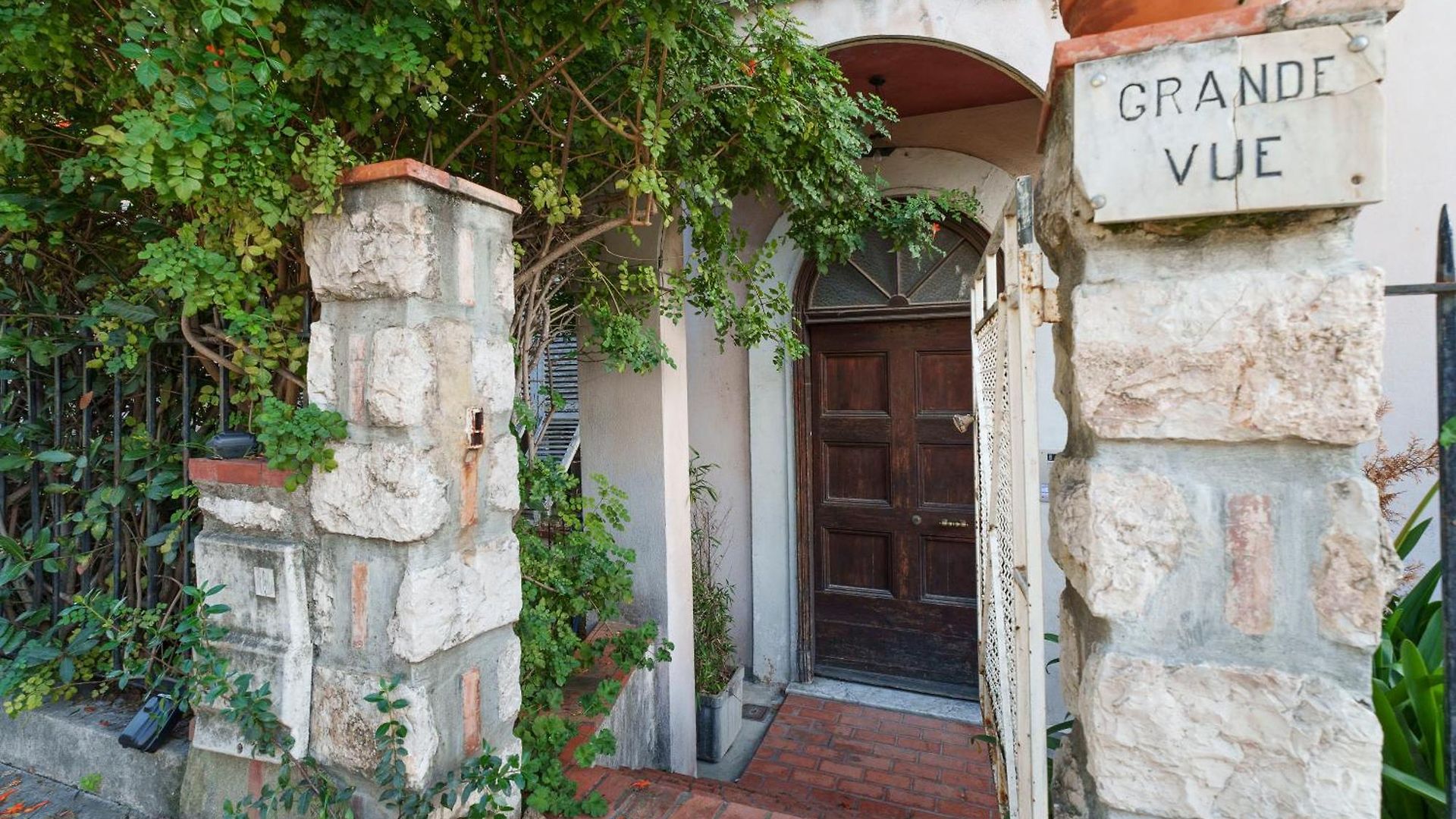 Renting - Cambrai03 - Seaside On The Promenade Des Apartment