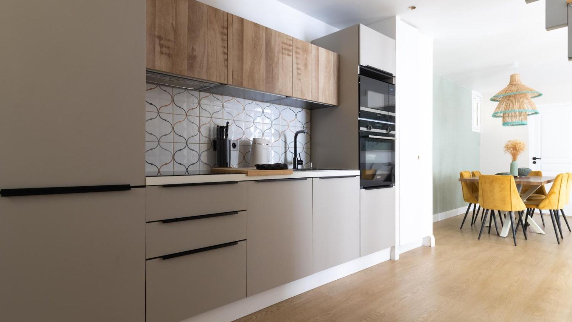 Apartment Angleterre 6 - Centre - 3 Pieces Duplex