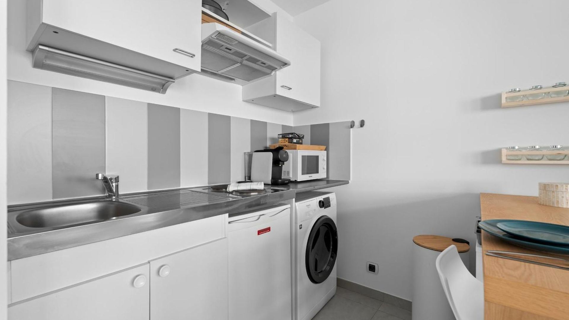 Amanda - Welkeys Apartment