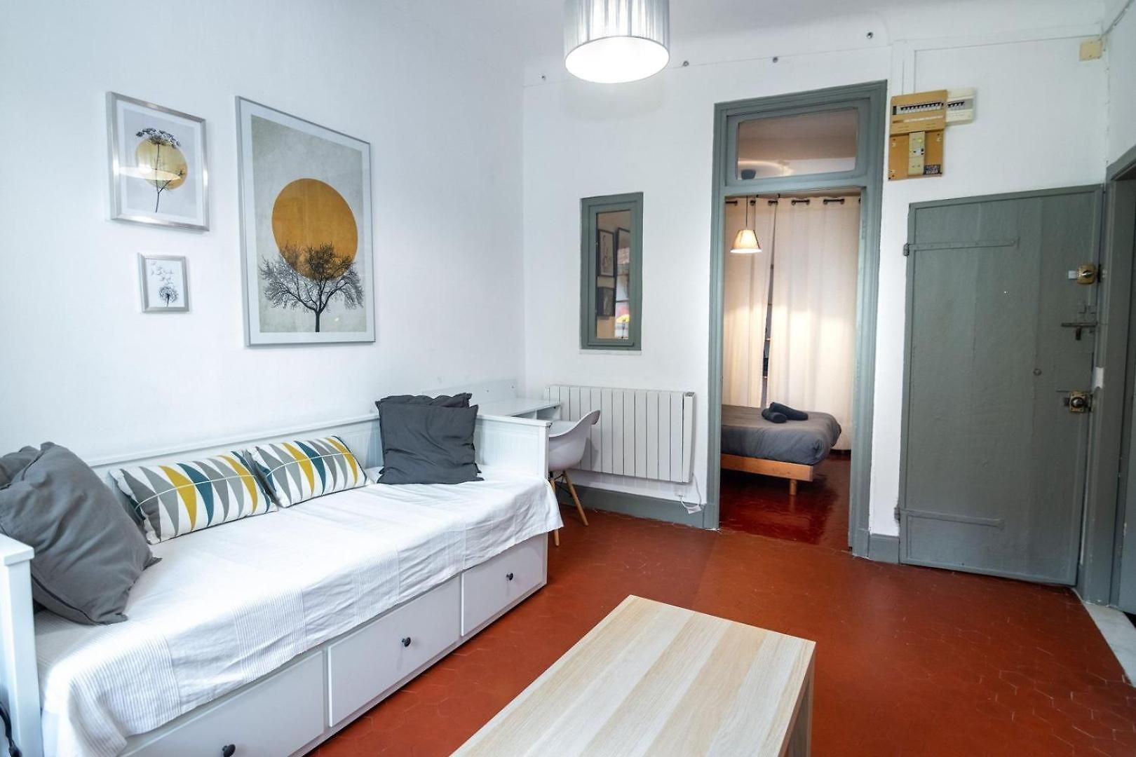 Appartement Magnifique 2p Au Coeur Du Vieux Nice