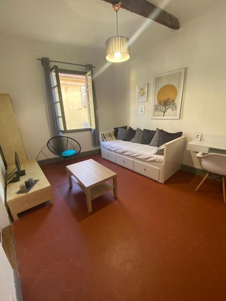 Appartement Magnifique 2p Au Coeur Du Vieux Nice