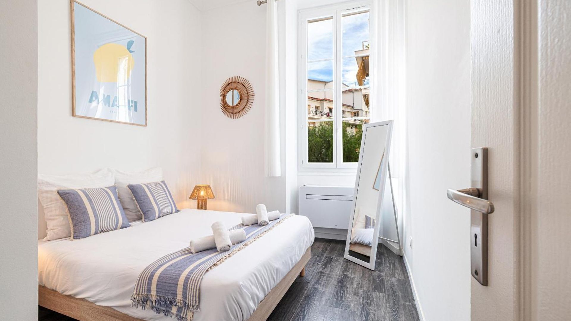 1 Longchamp - Joli - Carre D Or - Climatise Apartment *