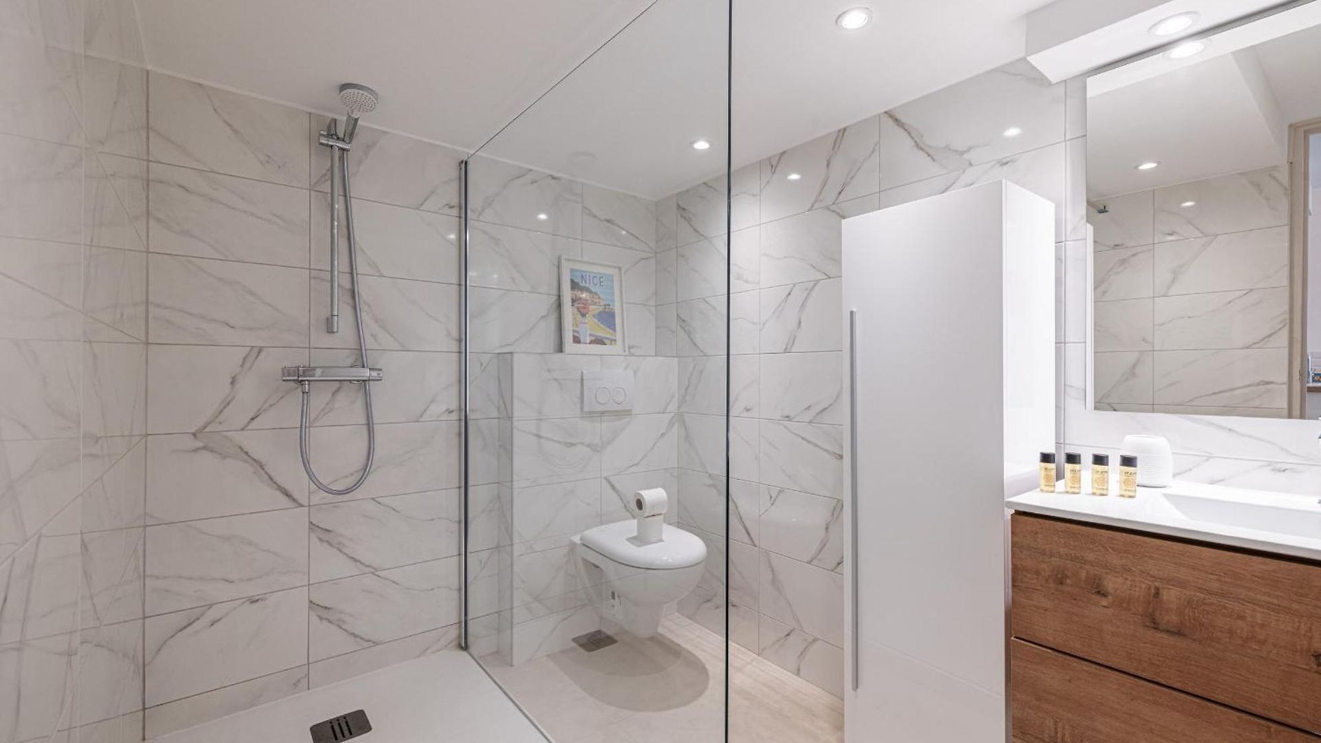 1 Longchamp - Joli - Carre D Or - Climatise Apartment