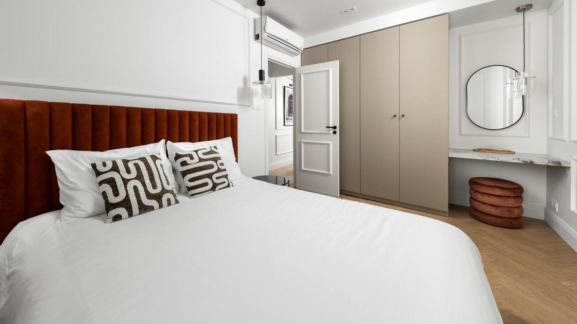 Designer Floor Peaceful Elevator Fiber Wifi, Balcony * Nice