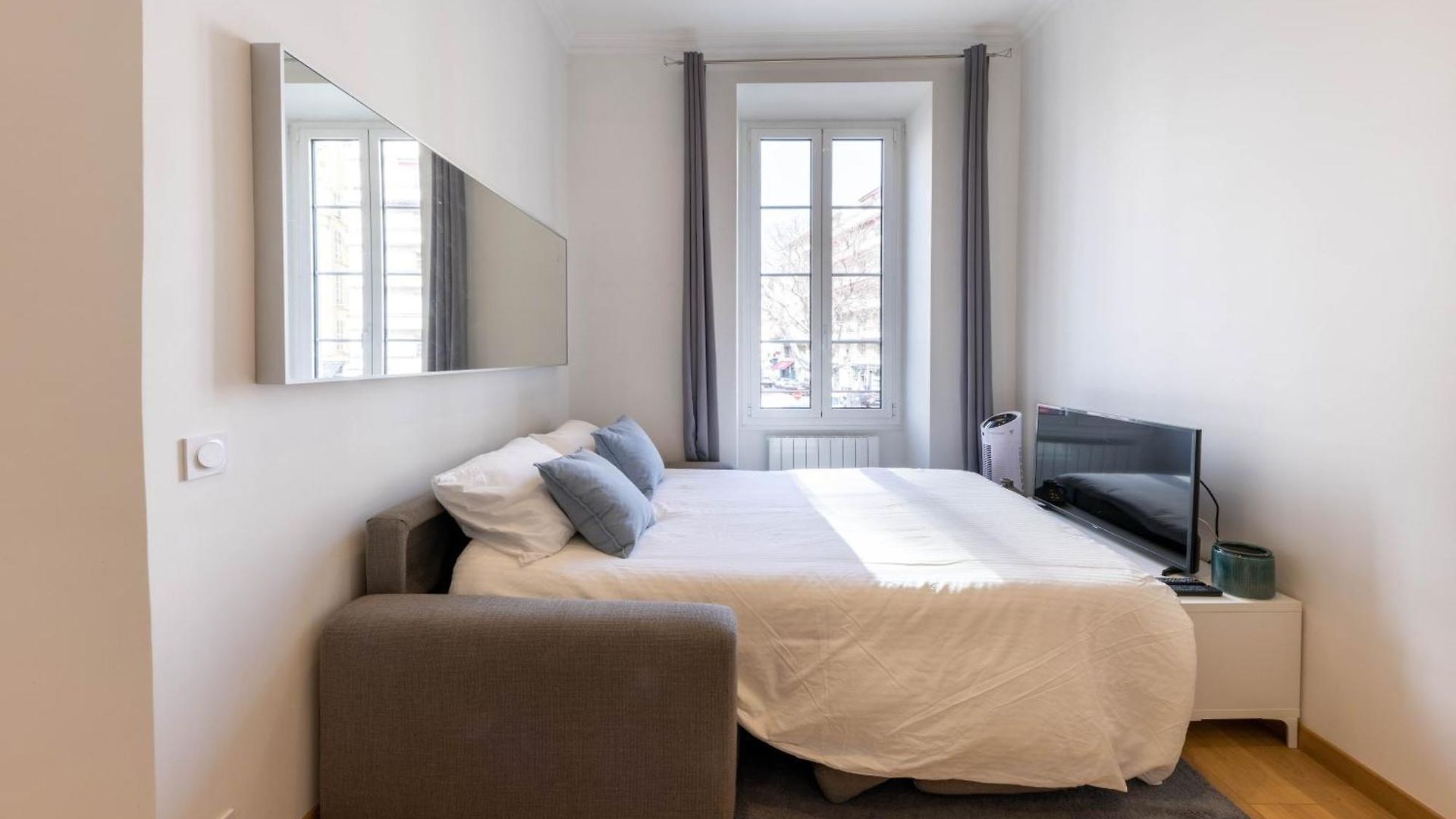 Le Carre D'or - A 2 Min A Pied Du Centre-ville Apartment *