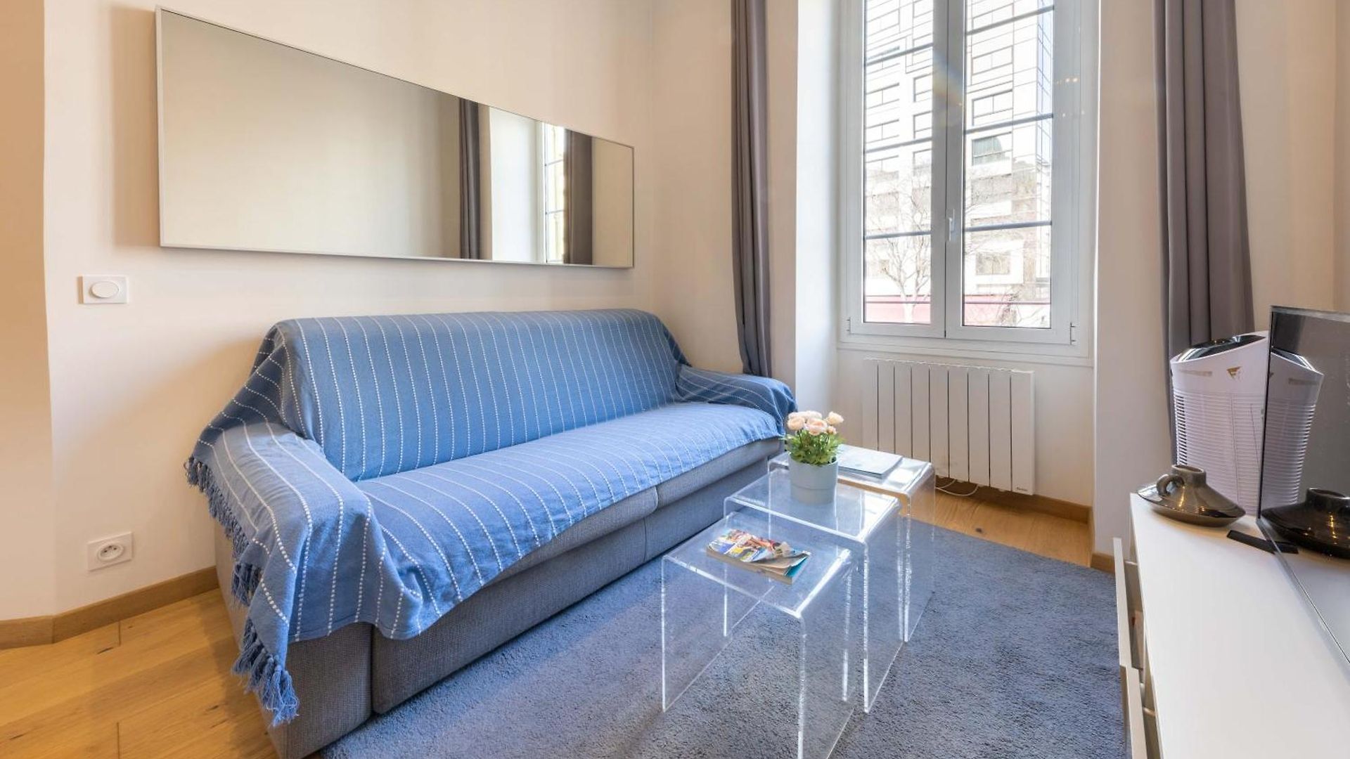 Le Carre D'or - A 2 Min A Pied Du Centre-ville Apartment Nice