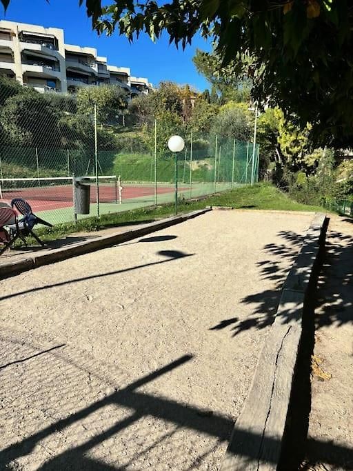 Lumineux Vue Mer, Piscine Et Tennis Appartement