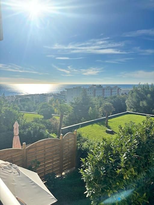 Lumineux Vue Mer, Piscine Et Tennis Appartement *