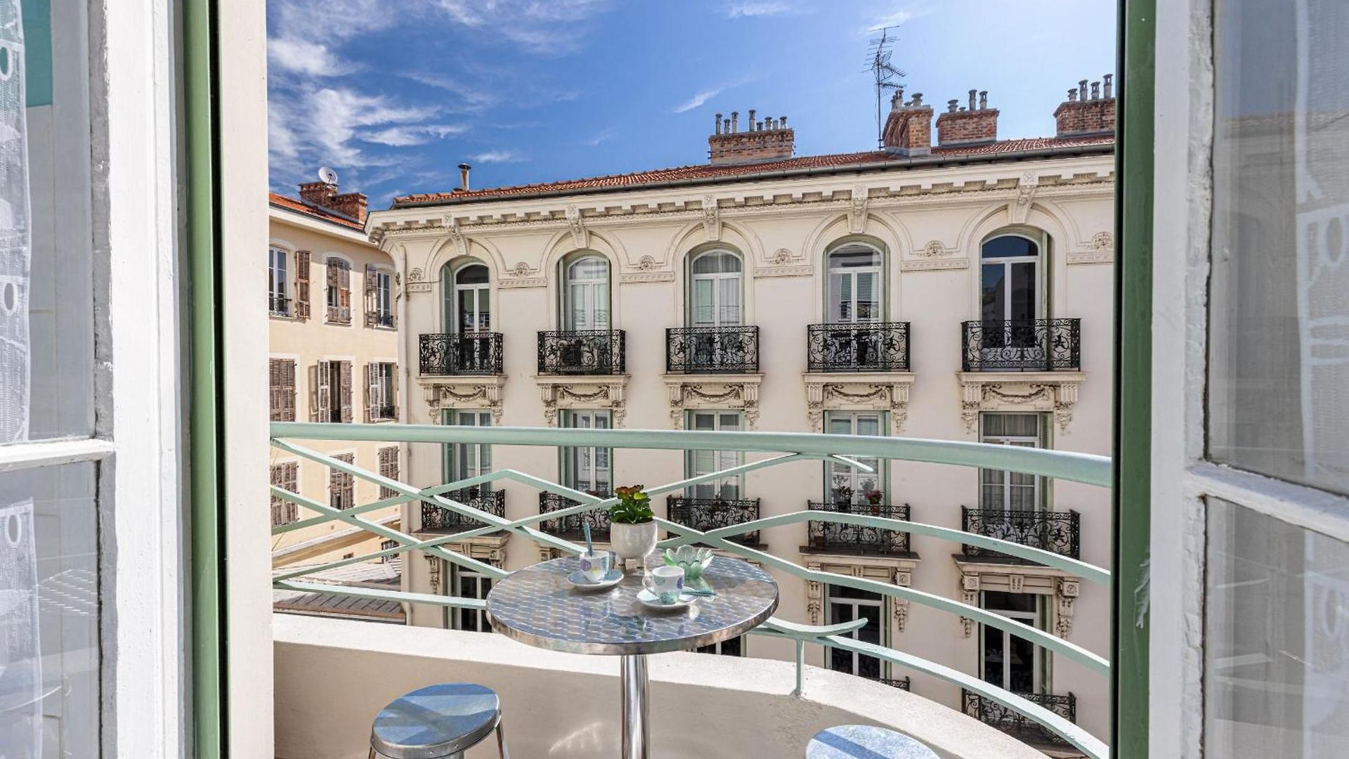 Apartment 37 Lamartine - Magnifique Art Deco - Centre-ville