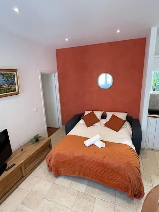 Appartement Le Village - Cosy Flat 5 Min Walk Away From Sea Nice
