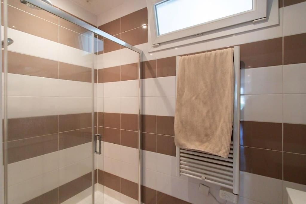 Apartment L58 Staywizus - Port 2 Bdrs 5mins Old Town & Tram *