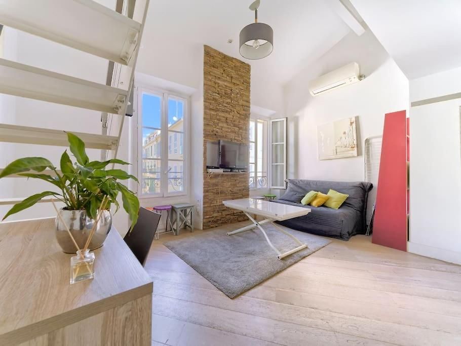 Appartement Cosy Duplex, Hyper Centre, Wifi,air Conditionner Nice