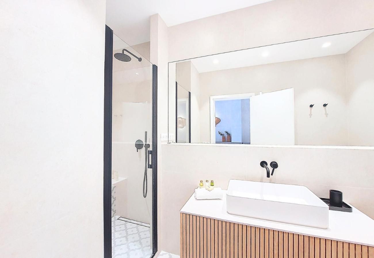 Appartement Nestor&jeeves - Palmiers Terrasse - - Terrace *