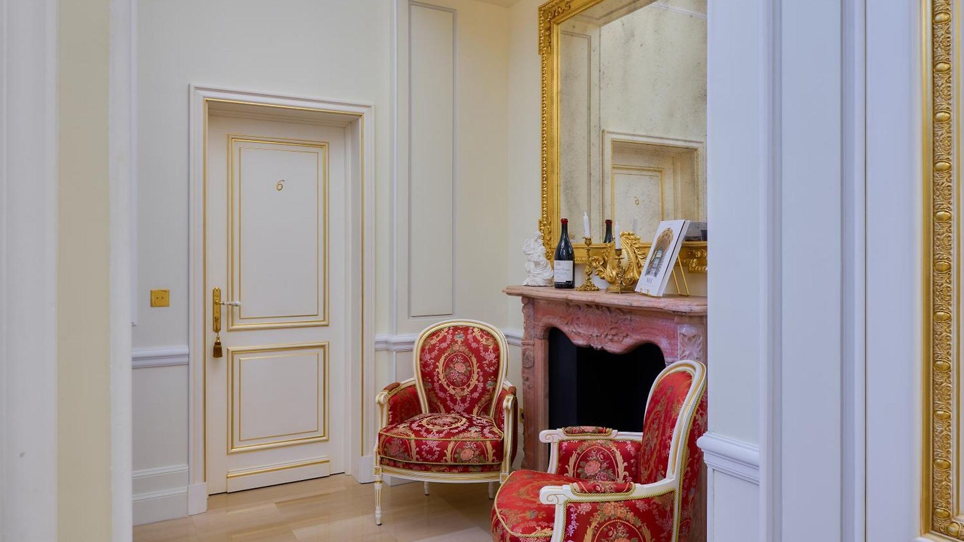 Maison Des Barons Aparthotel 4*
