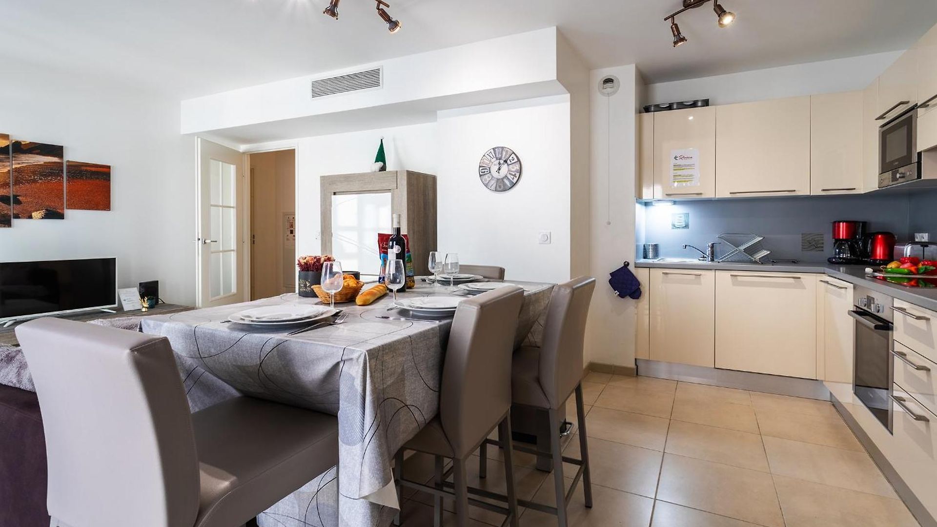 Appartement Jardins Massena Ap4088 Nice, By Riviera Homes *