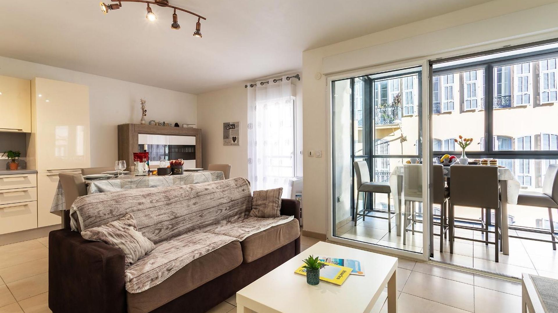 Jardins Massena Ap4088 Nice, By Riviera Homes Appartement