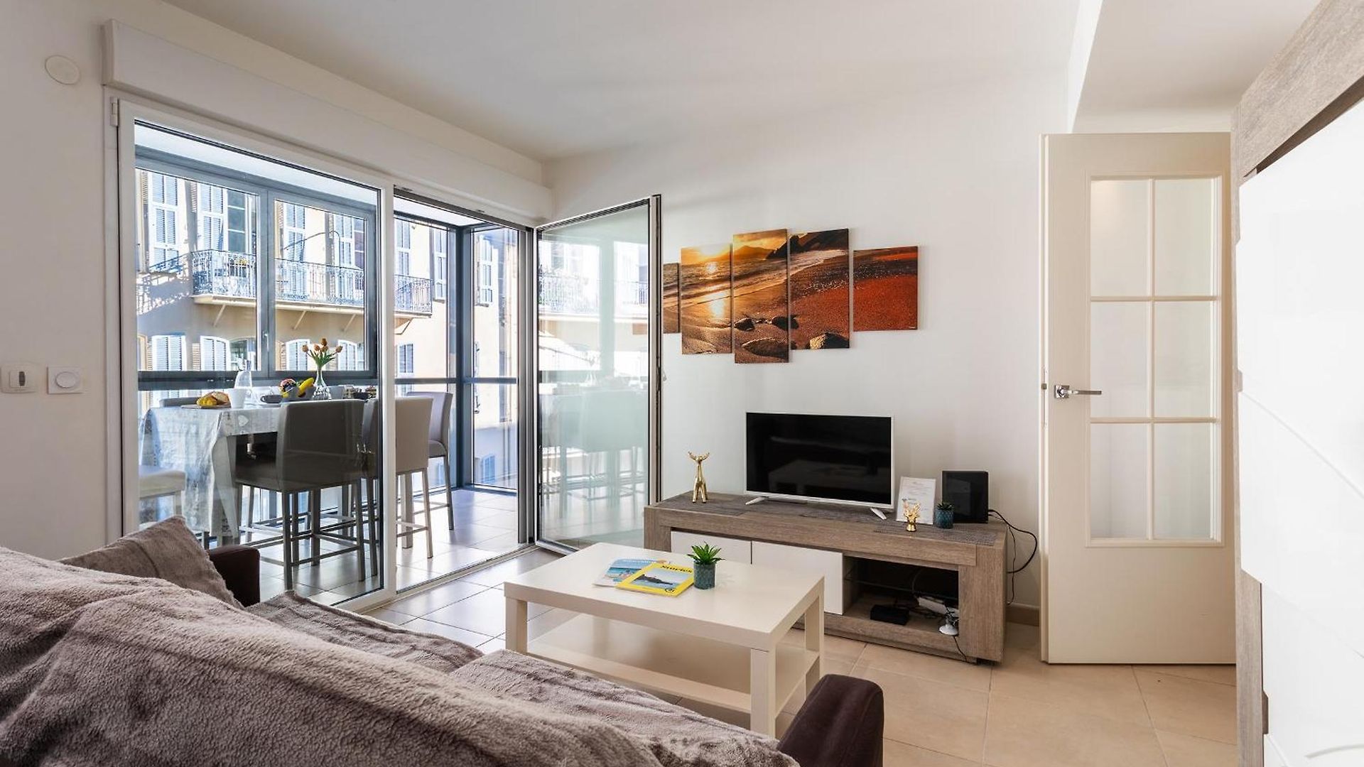 Jardins Massena Ap4088 Nice, By Riviera Homes Appartement Nice