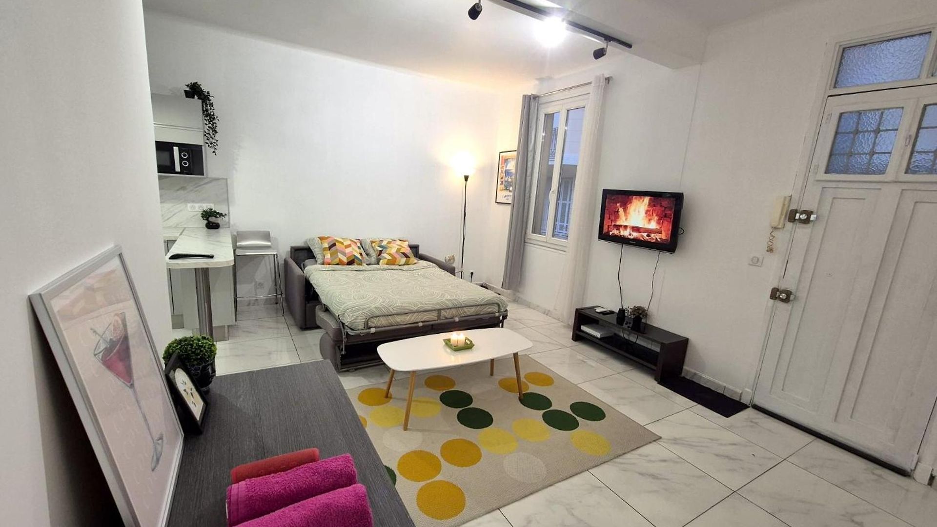 Appartement Rénové Au Centre *
