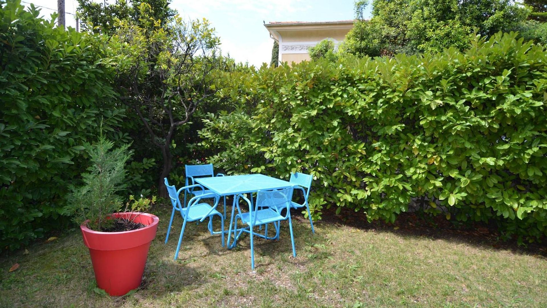 Ancienne Annonce Parc Louisa - D'epoque Avec Jardin Et Parking 4 Personnes *