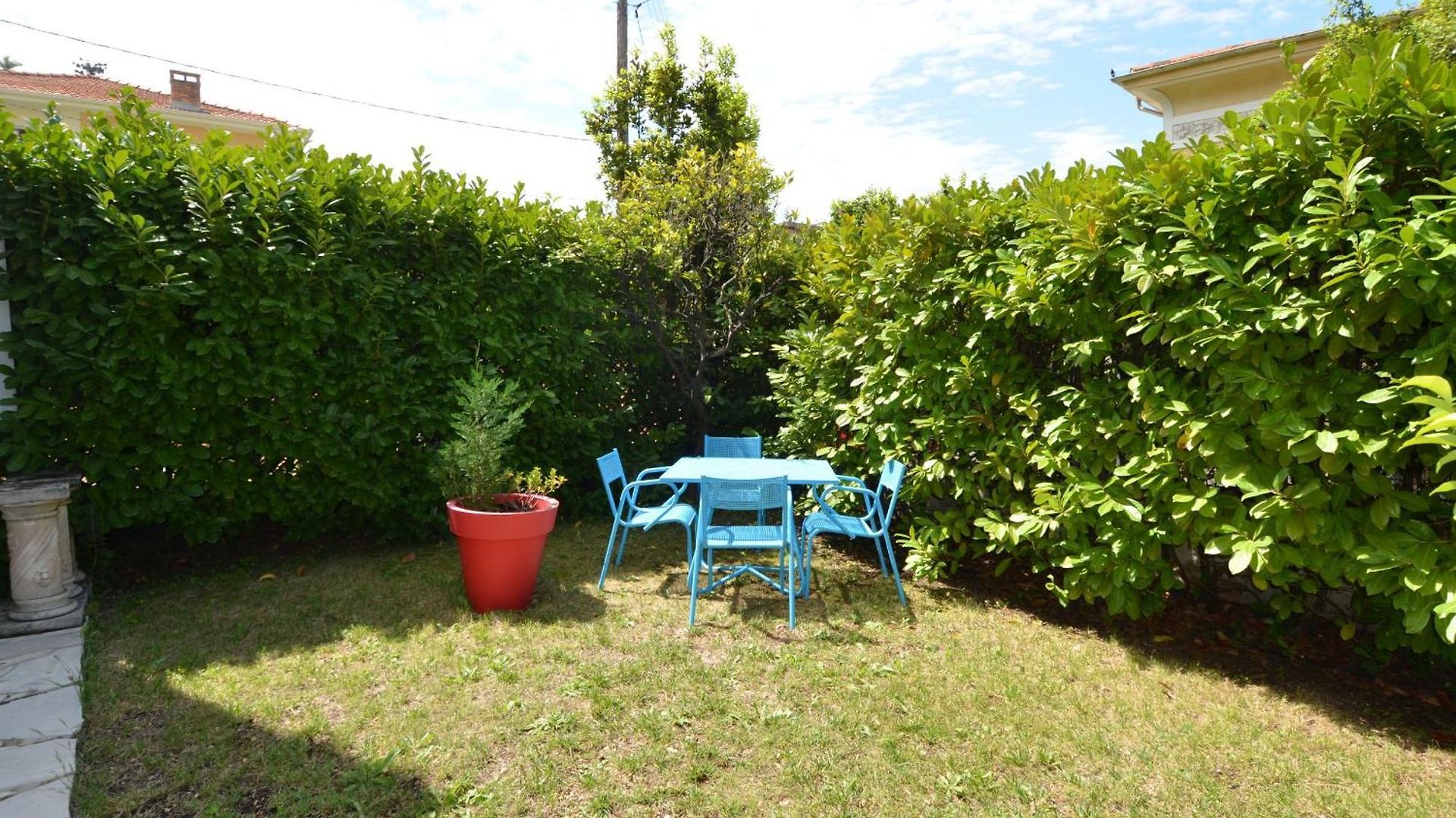 Ancienne Annonce Parc Louisa - D'epoque Avec Jardin Et Parking 4 Personnes *
