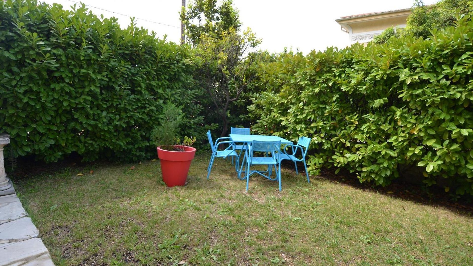 Ancienne Annonce Parc Louisa - D'epoque Avec Jardin Et Parking 4 Personnes