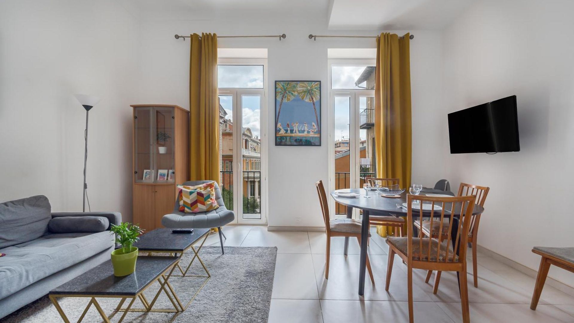 Appartement Et Soleil - Carré D'or - 4 Piéces - Centre - Plages à 300 M *