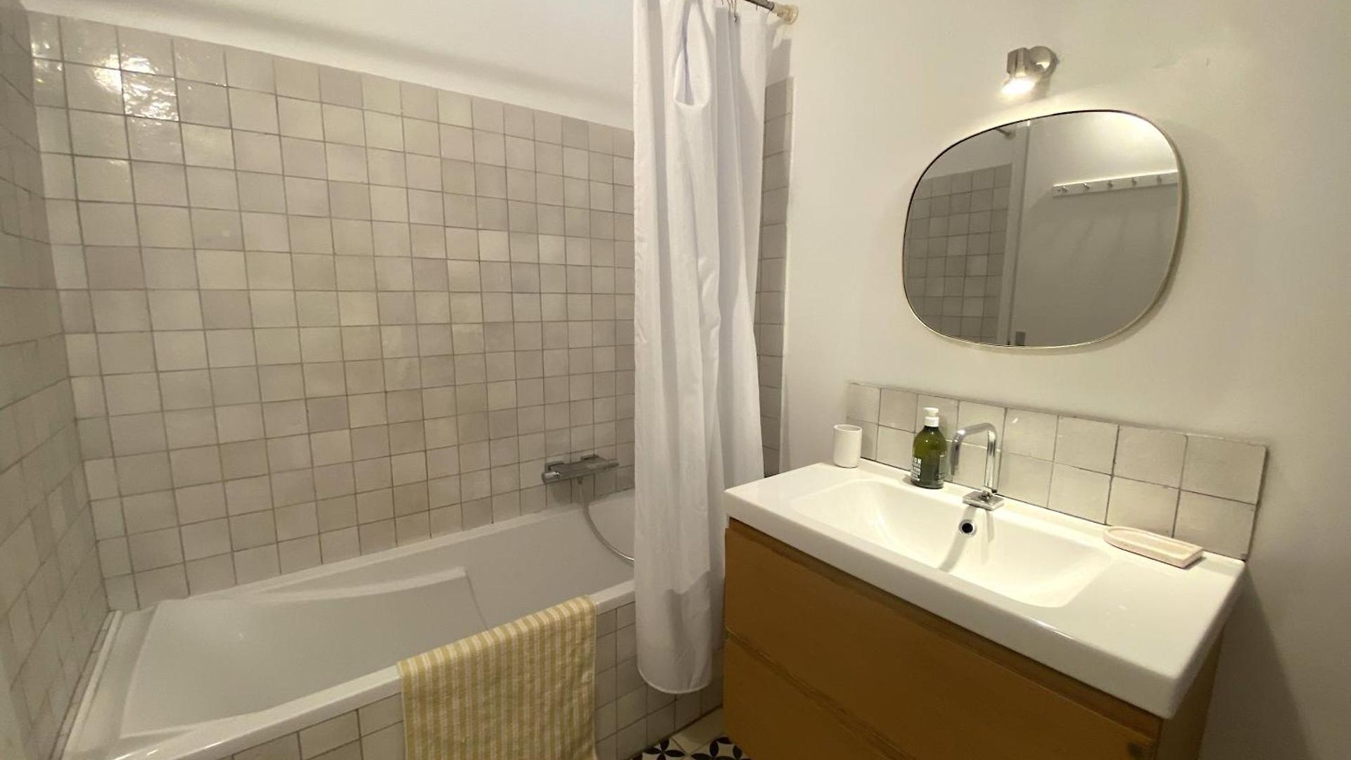 Sunny Port Old Town Free Private Parking - Clim & Balcony Nice