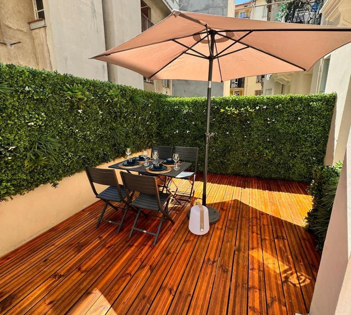 Luxury With Private Terrace In Hébergement de vacances