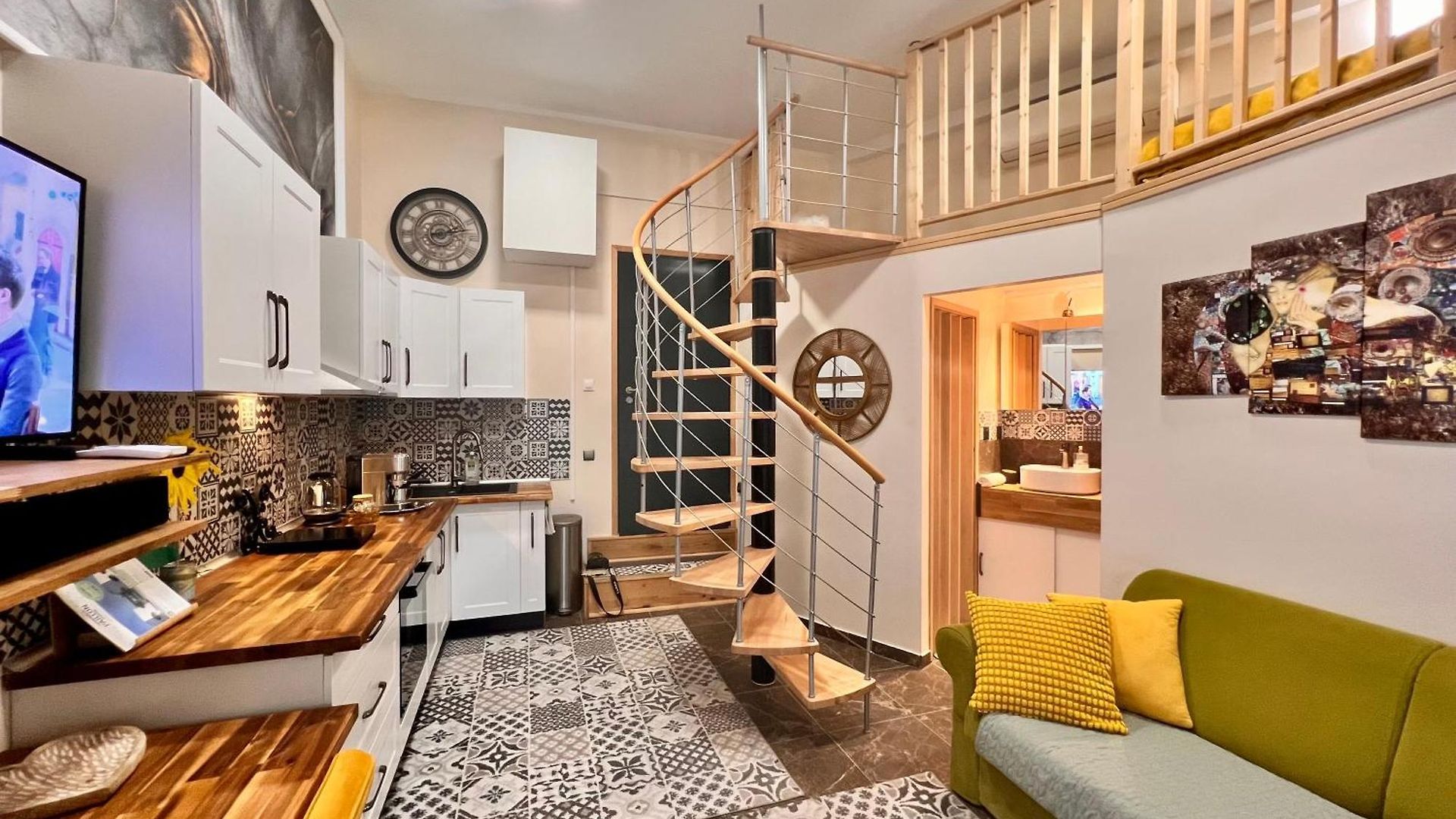 Amber - Highlights And Appartement