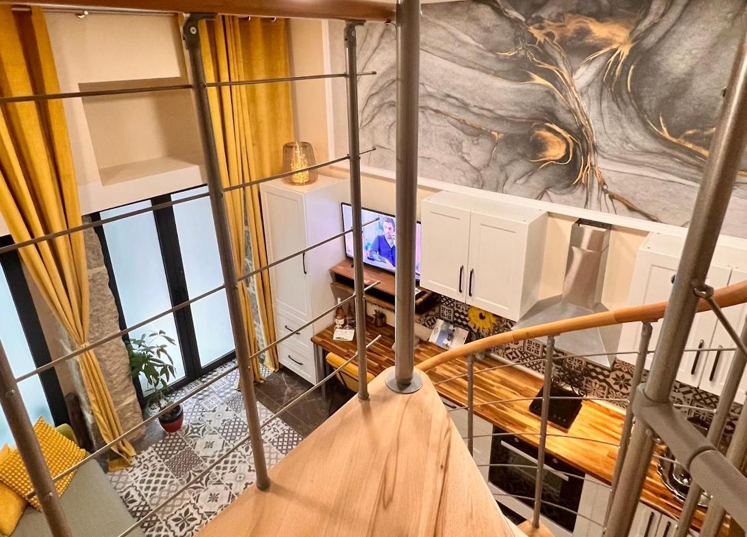 Amber - Highlights And Appartement *