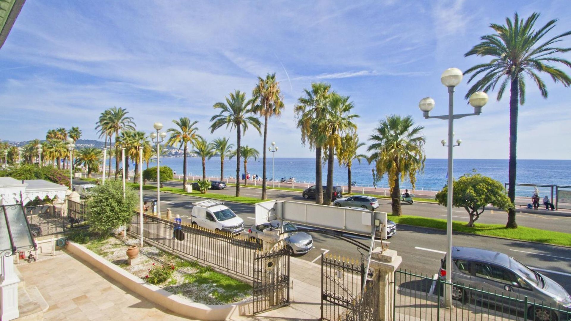 Cosy Cariatides Promenade Nice