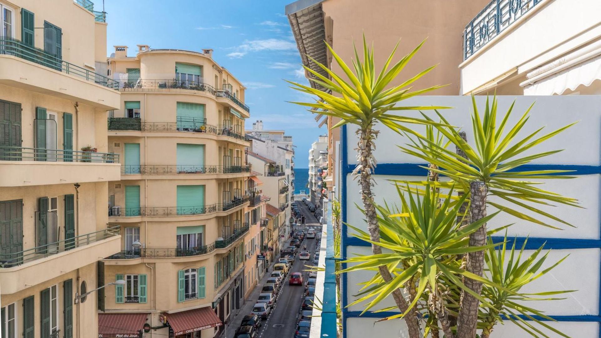 Appartement With Large Terrace Sea View 4th Floor
