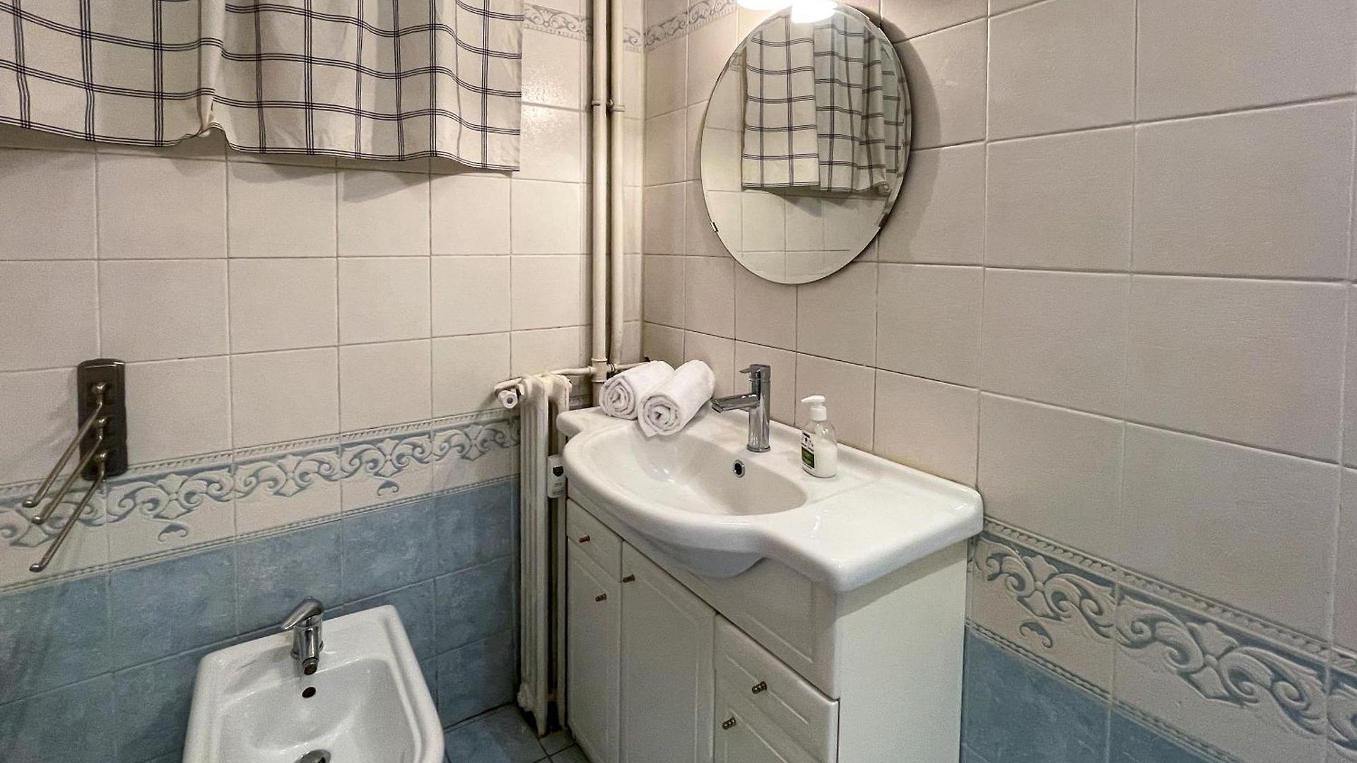 Apartment Comte De 4pers Parking Available Wifi Ac