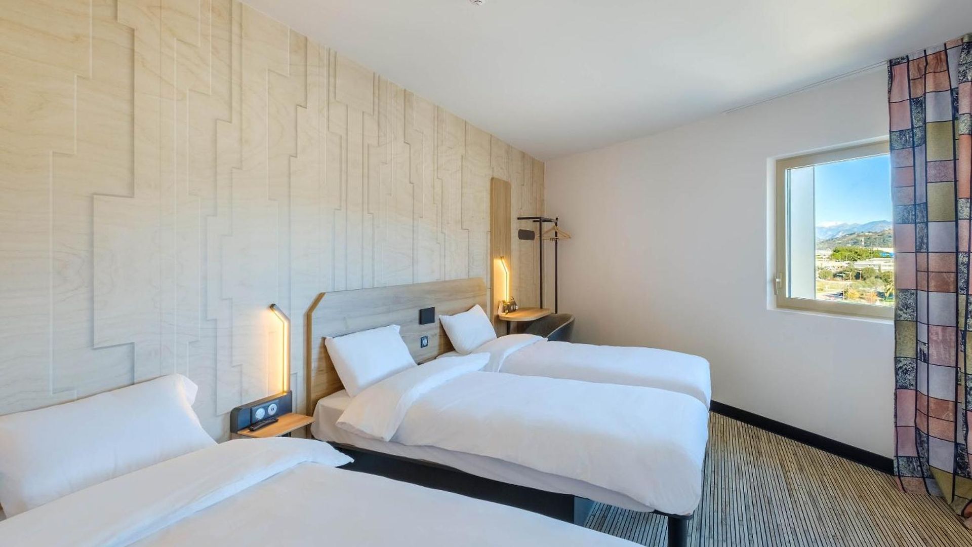 Stade Riviera Hotel