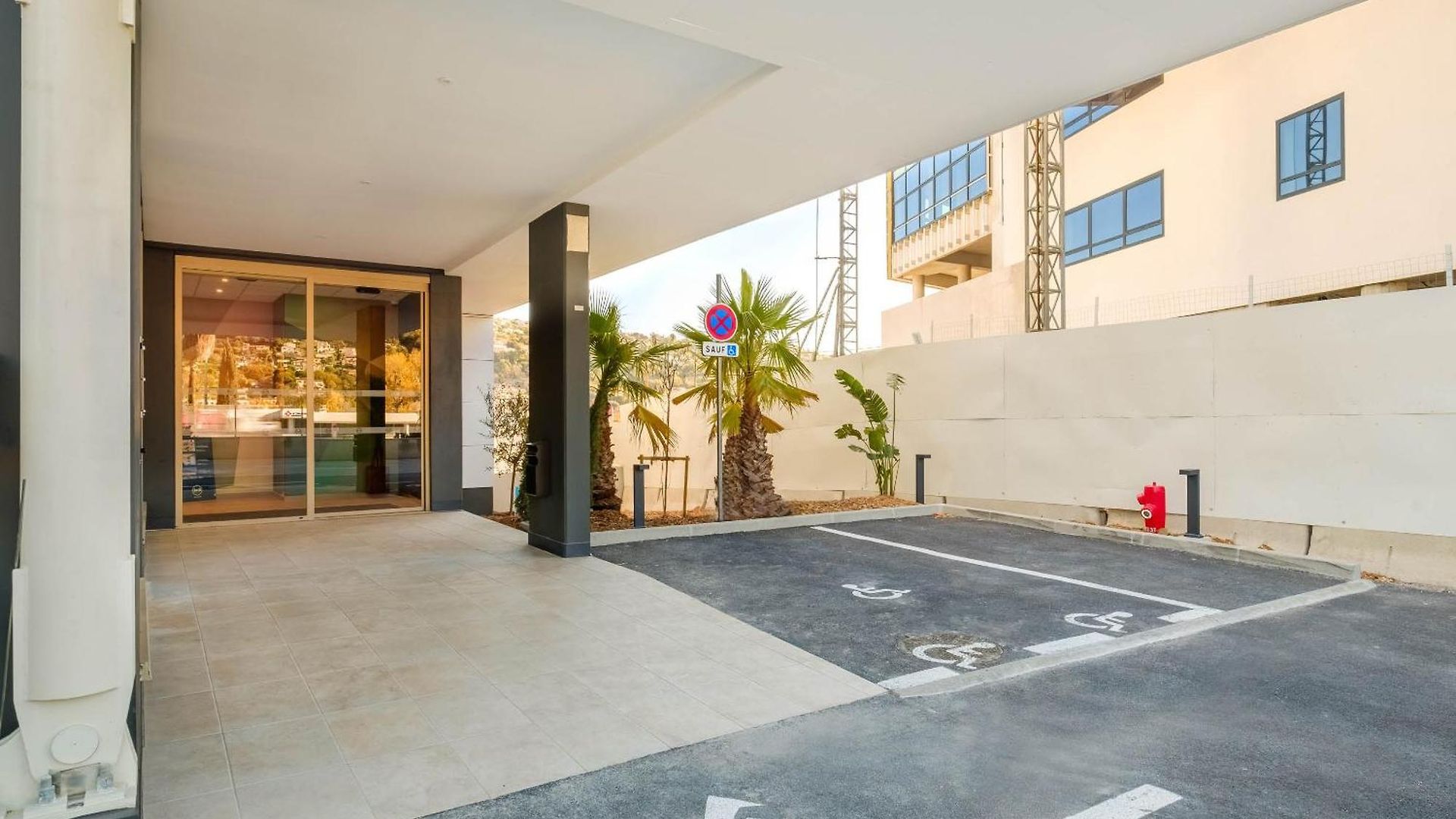 Stade Riviera 3*