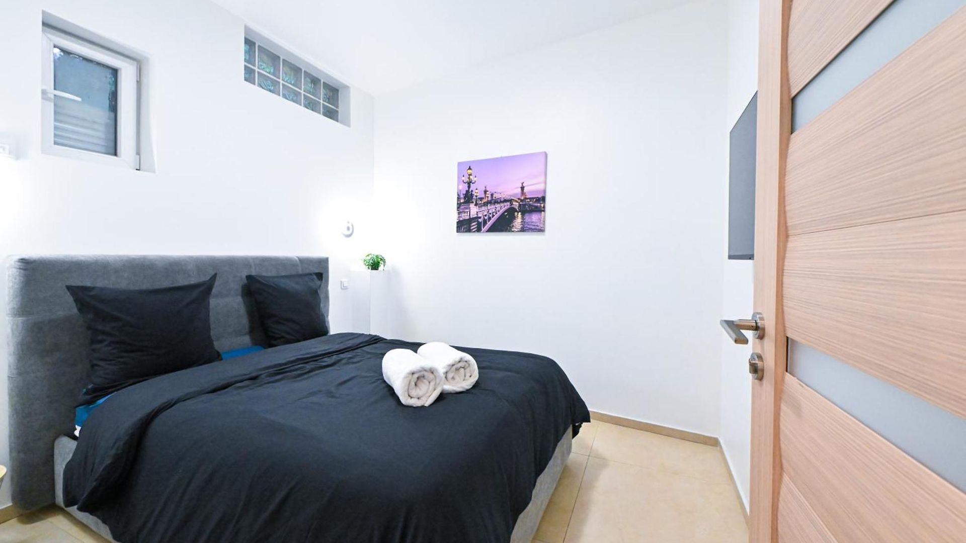 Apartment Grand Loft A Deux Pas De La N1