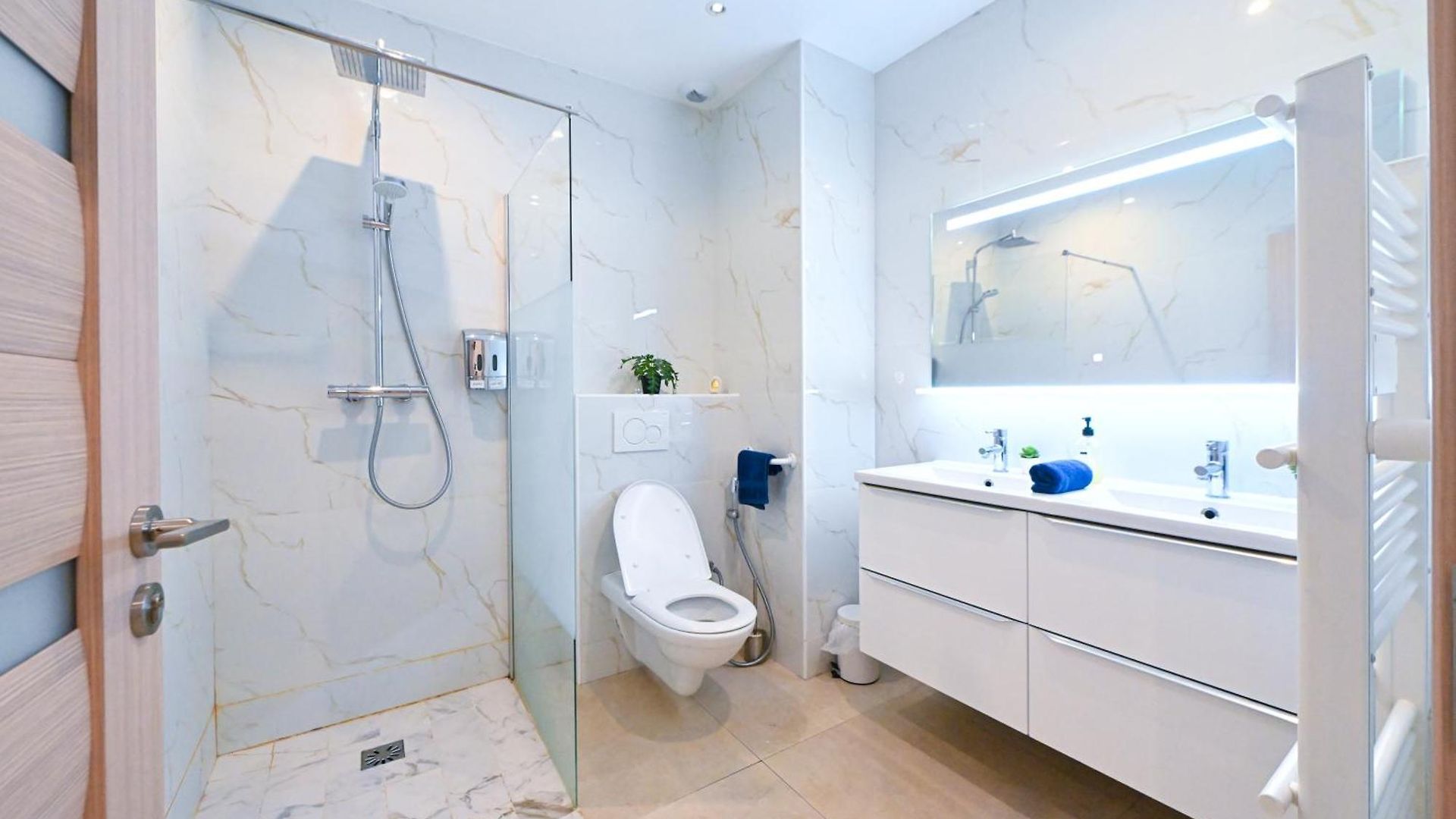 Apartment Grand Loft A Deux Pas De La N1 *
