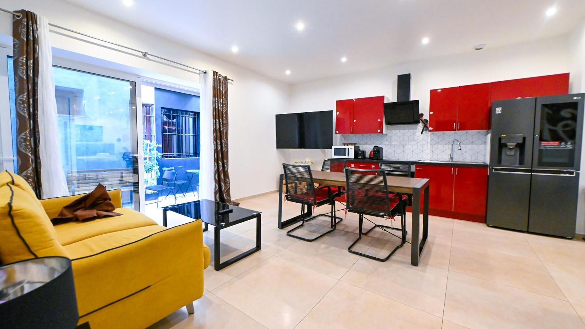 Grand Loft A Deux Pas De La N1 Nice