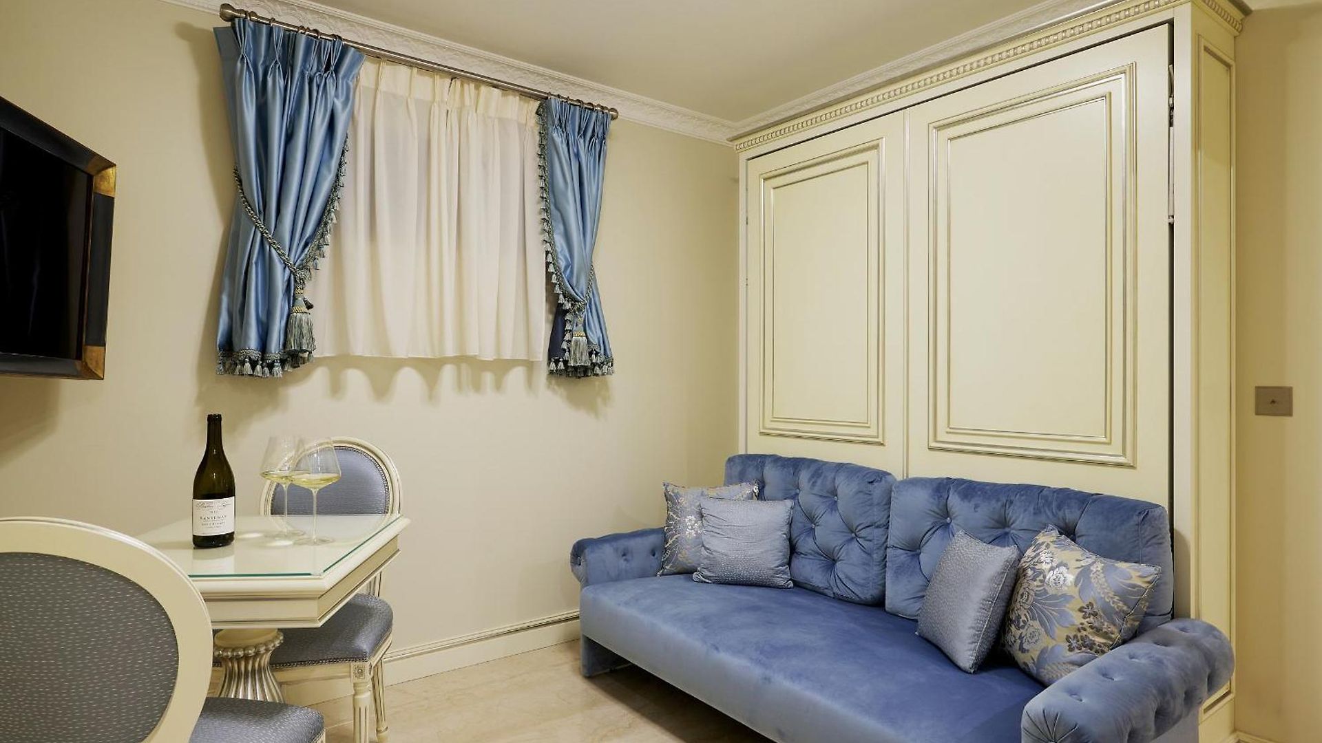 Maison Des Barons 4* Nice