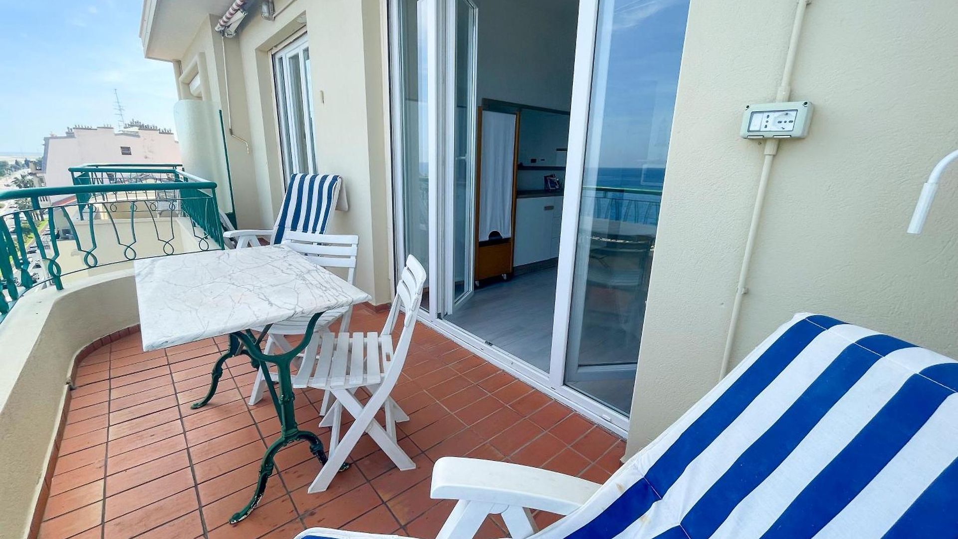 Sea View 4 Pers Wifi Ac Apartment