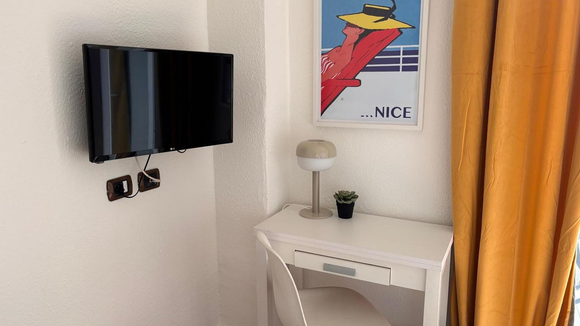 Gare Clim Apartment
