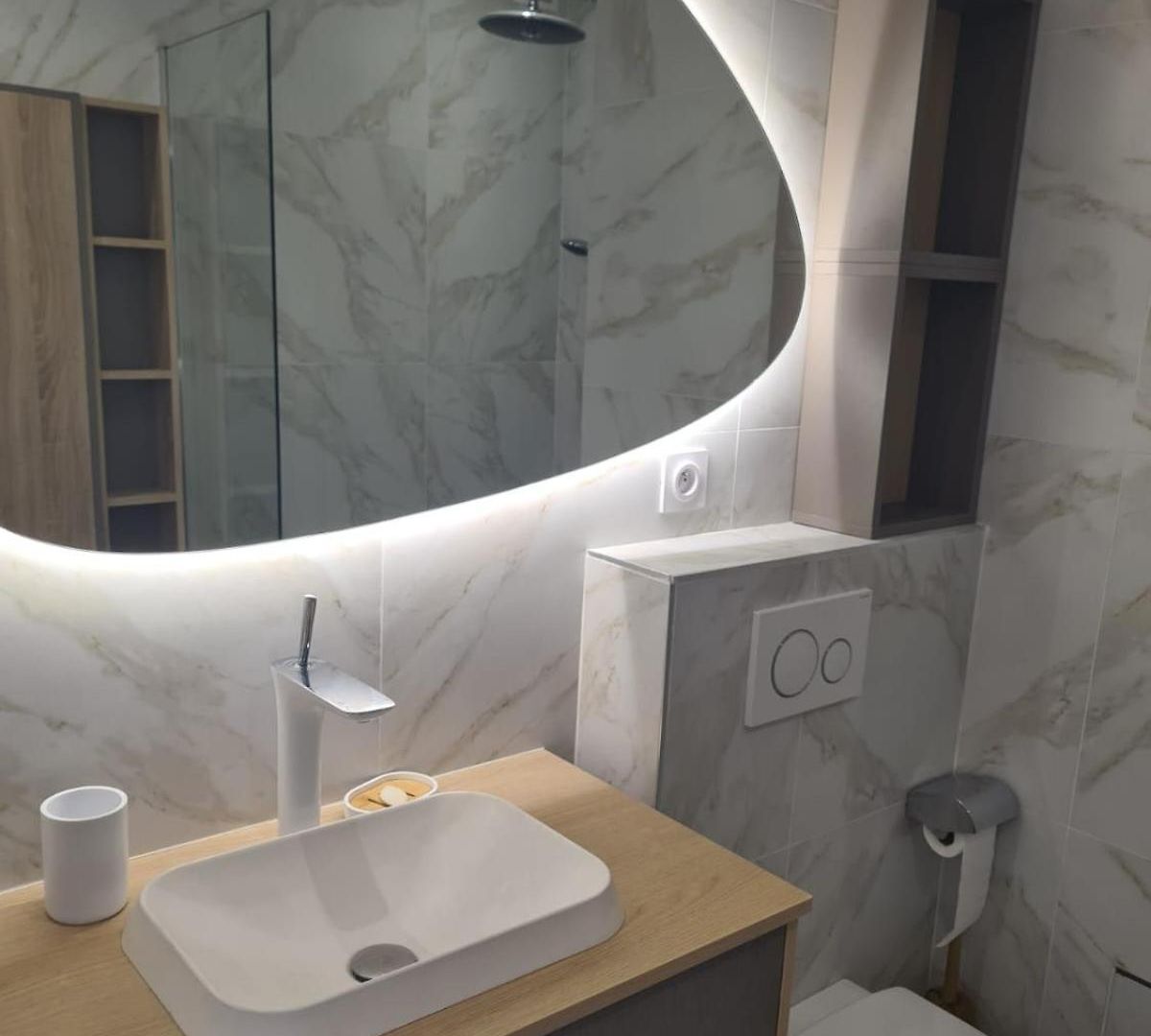 Superbe Luxueux Spacieux 50 M2 Port Appartement *