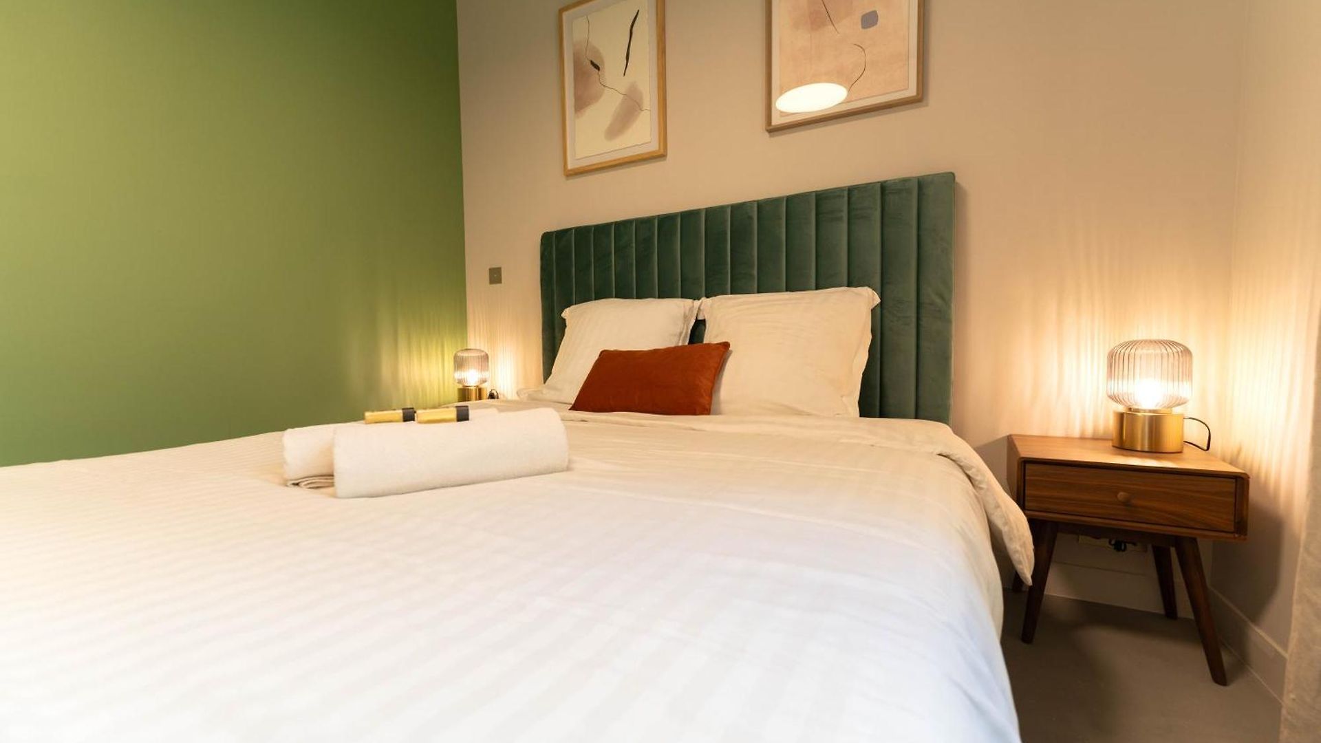 Old Town Diamond, Adorable Sunny With Ac Appartement
