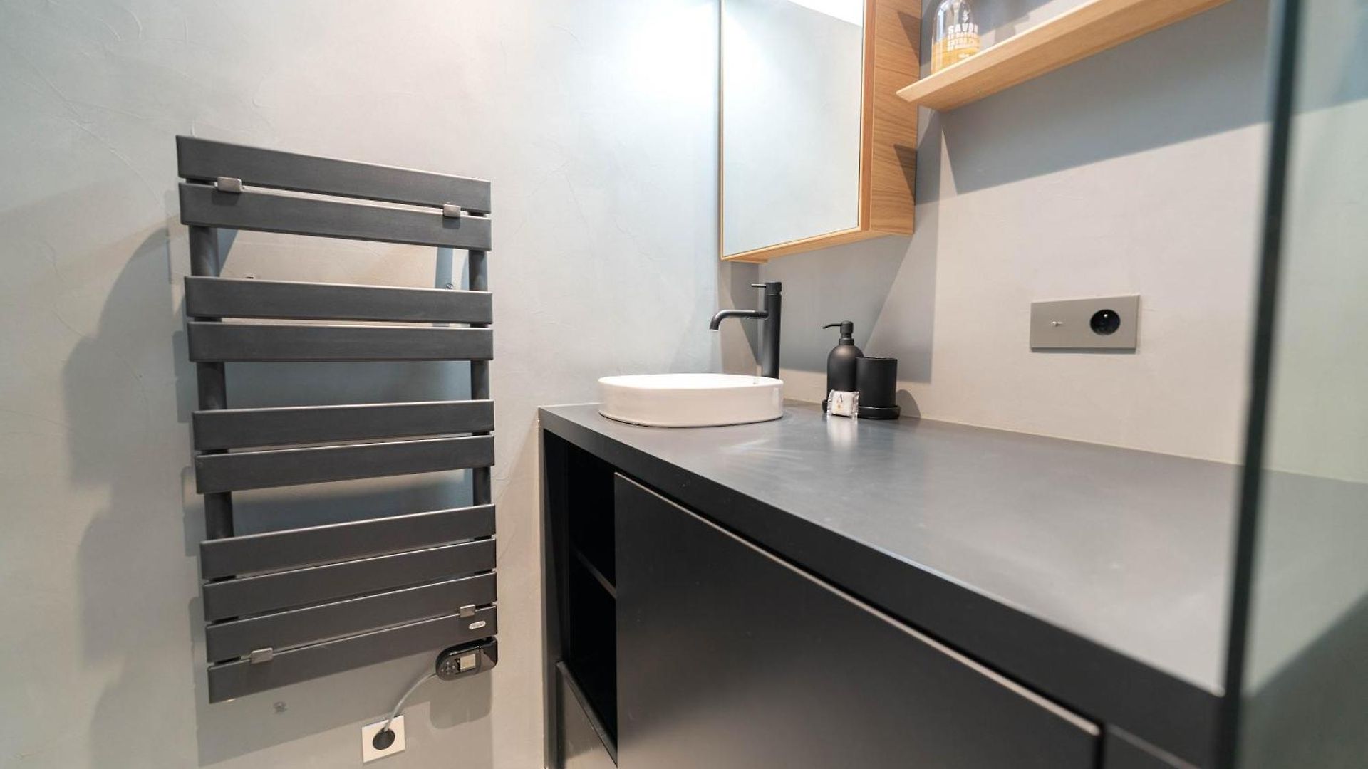 Old Town Diamond, Adorable Sunny With Ac Appartement Nice