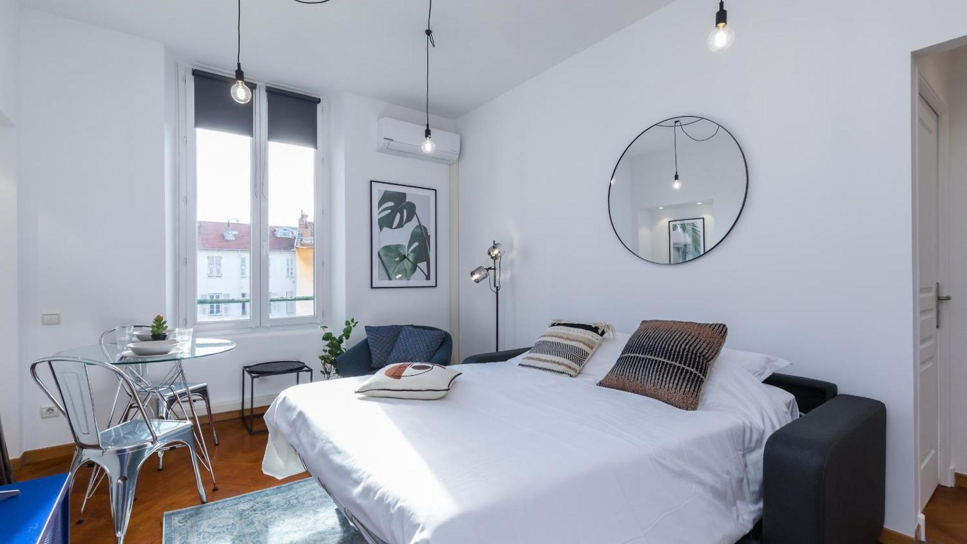 7 Medecin - Place Massena - 2p - Lumineux - Climatise
