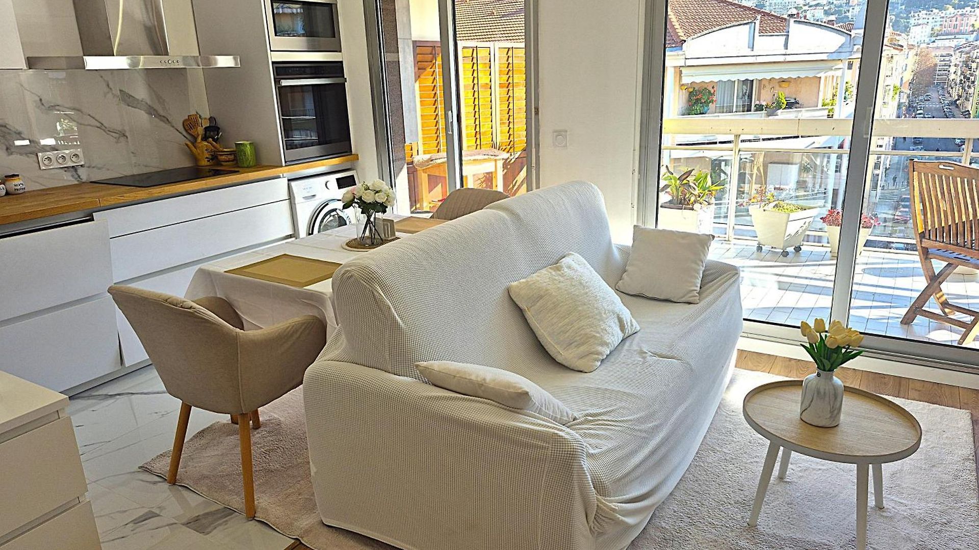 Superbe Luxueux Spacieux 50 M2 Port Appartement Nice